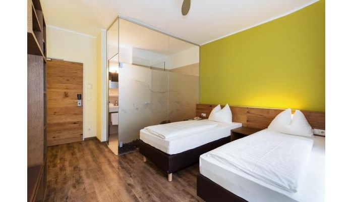 Poza pentru Hotel Basic 4376-1570438781 Hotel Basic poza 3