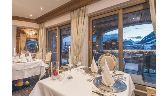 Schlosshotel Ischgl poza 9