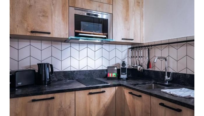 24 By Avenida Hotel & Residences poza 6