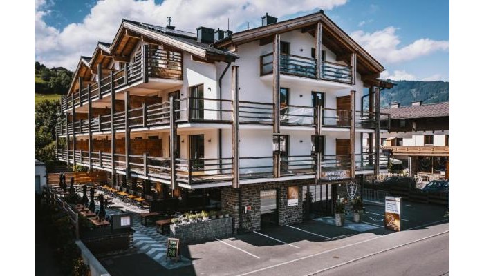 24 By Avenida Hotel & Residences poza 0