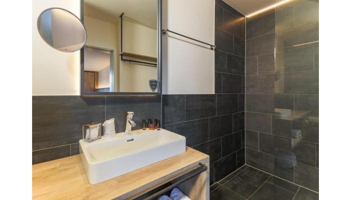 24 By Avenida Hotel & Residences poza 4