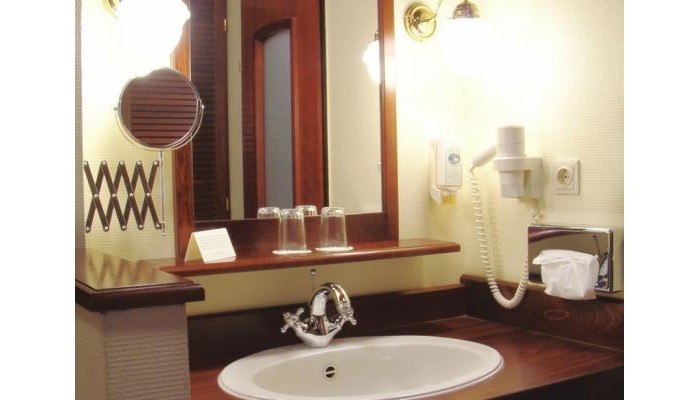 Trans World Hotel Donauwe poza 4