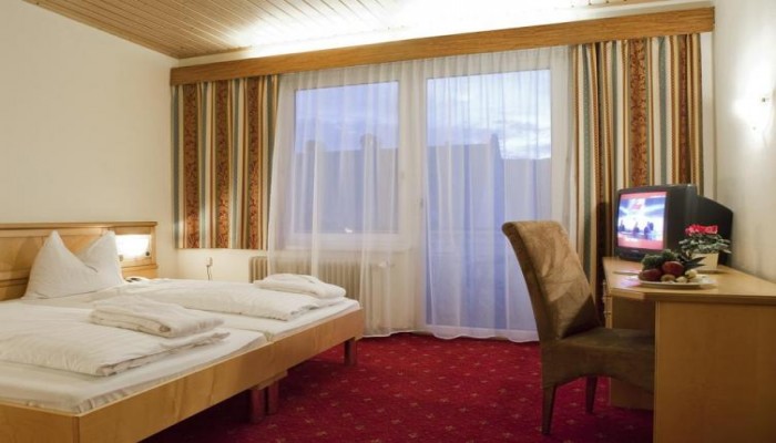 Aktivhotel Weisser Hirsch poza 2