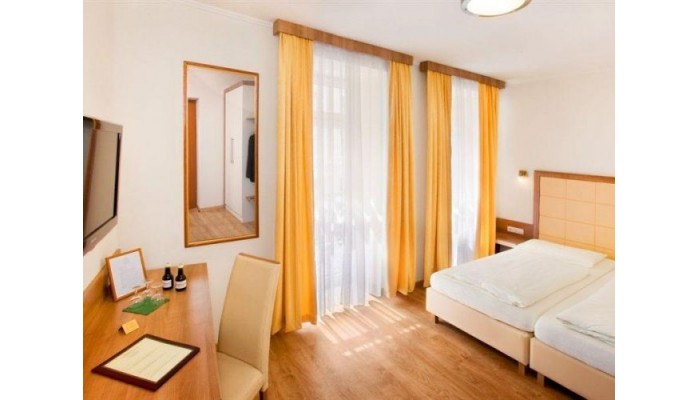 Goldenes Theaterhotel poza 9