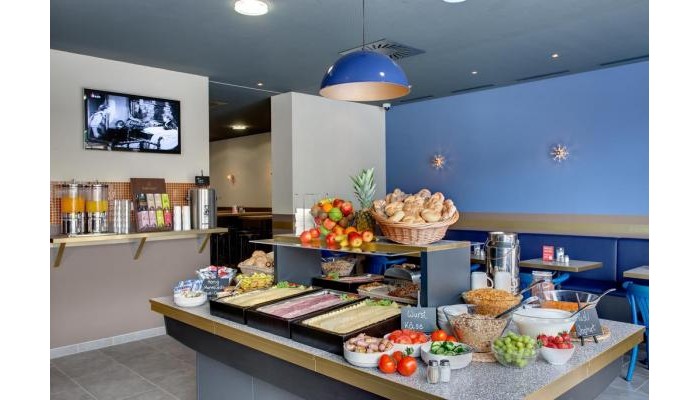 Meininger Hotel Salzburg City Center poza 6