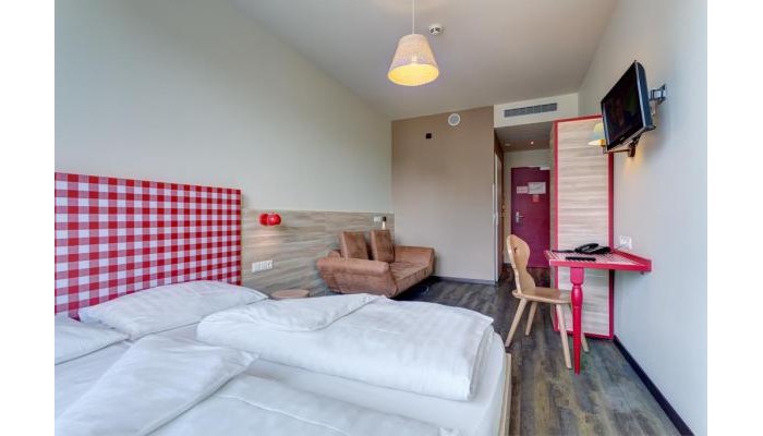 Meininger Hotel Salzburg City Center poza 10