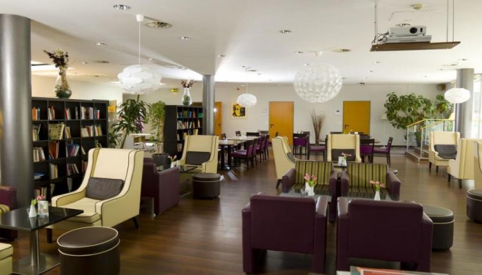 24hours Apartment Hotel poza 15