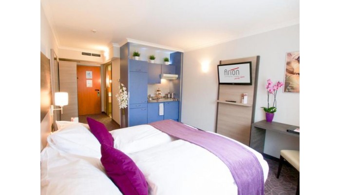 24hours Apartment Hotel poza 12