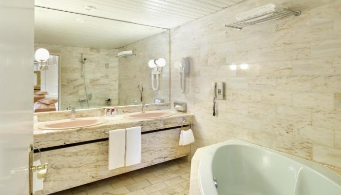 Austria Trend Eventhotel Pyramide poza 10