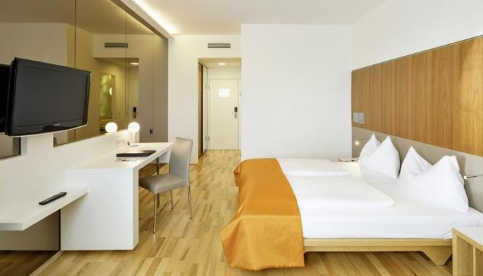 Austria Trend Eventhotel Pyramide poza 6