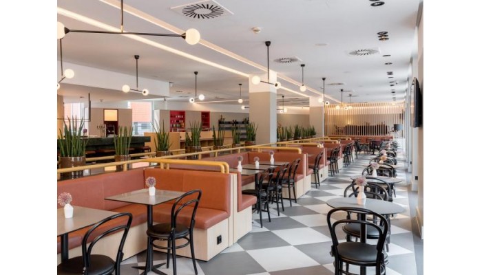 Azimut Vienna Delta Hotel poza 0