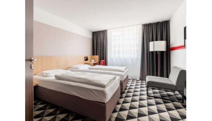 Azimut Vienna Delta Hotel poza 5