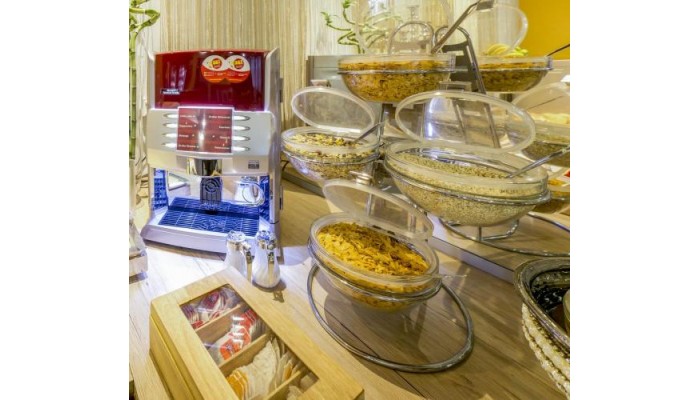 Hotel At Holiday Hostel Wien poza 8