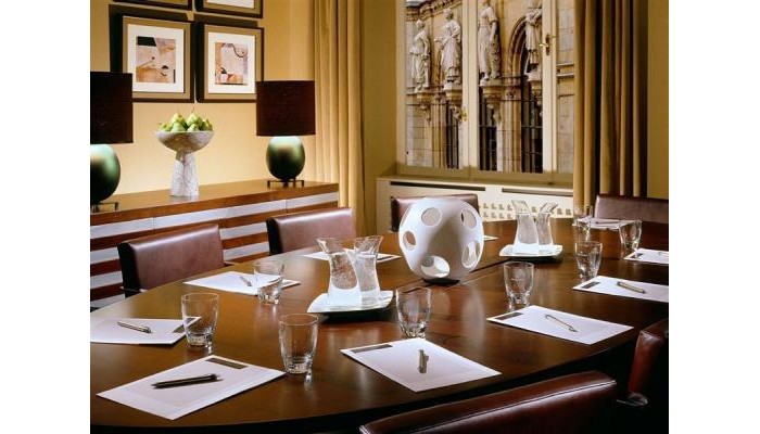 Hotel Radisson Blu Style poza 8