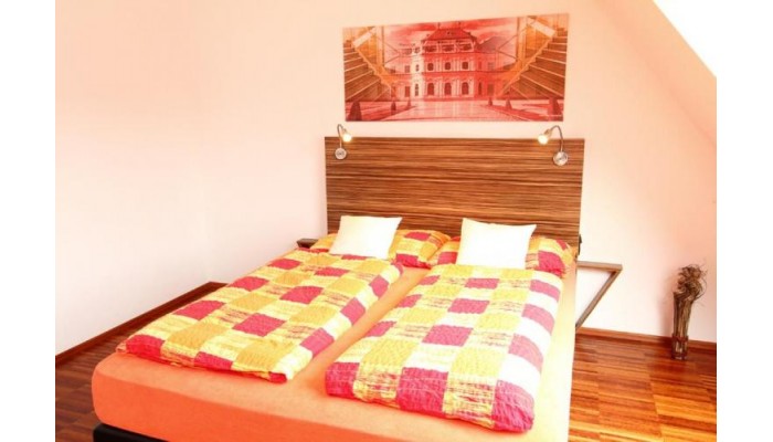 Royal Living Apartments poza 3