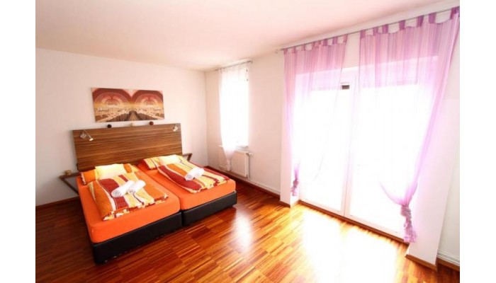 Royal Living Apartments poza 5