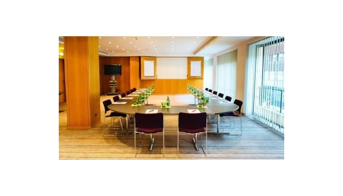 K And K Hotel Maria Theresia poza 18