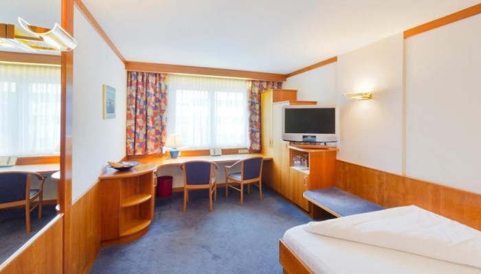 Vienna Sporthotel poza 7